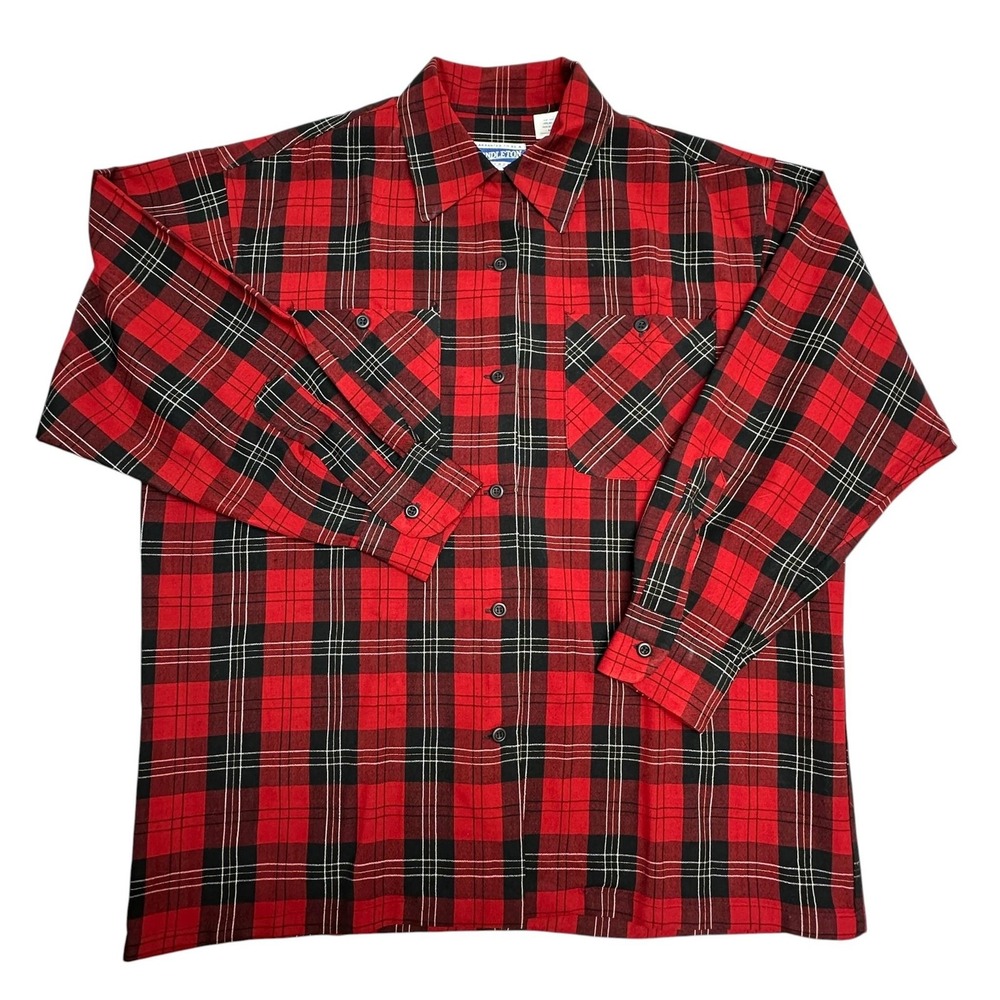 Vintage Pendleton Shirt Womens Medium Red Plaid Wool Flannel Button Up USA